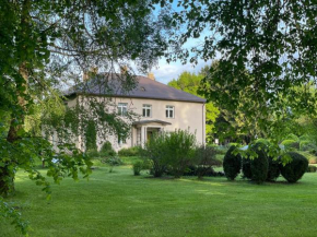 18 oaks Private Countryside-palace apartments